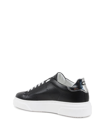 Runaround Sneaker - Black/Silver